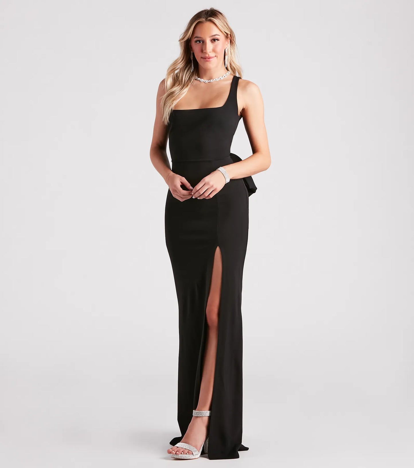 Nevaeh Formal Crepe Bow Mermaid Dress